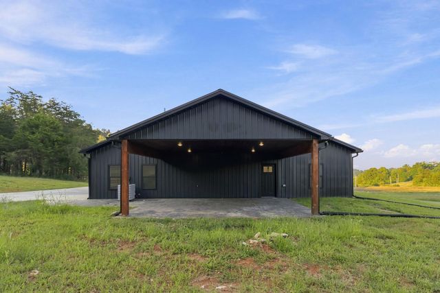 73 Waymans Way, Somerset, KY 42503
