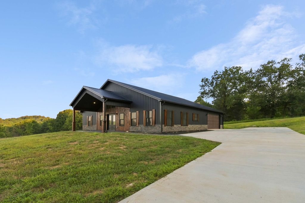 73 Waymans Way, Somerset, KY 42503