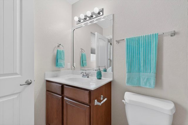 8305 Mesa Top Road NW, Albuquerque, NM 87120