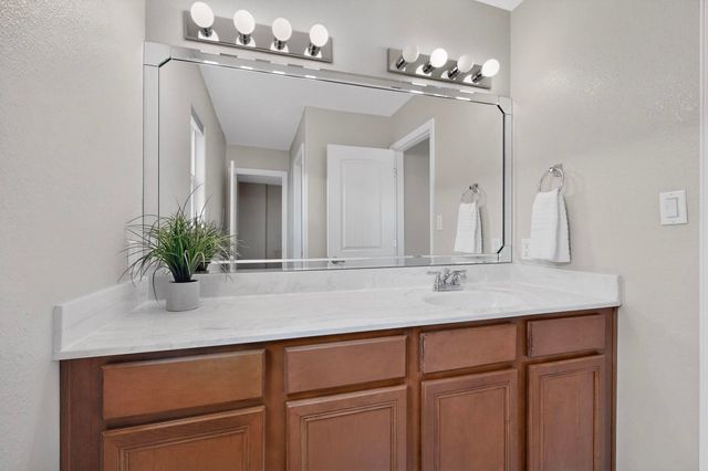 8305 Mesa Top Road NW, Albuquerque, NM 87120