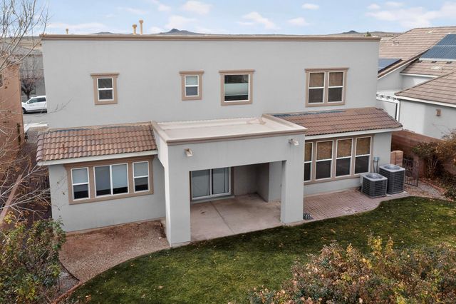 8305 Mesa Top Road NW, Albuquerque, NM 87120