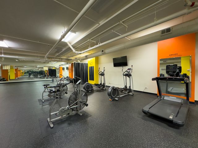1000 E 53rd Street 501, Chicago, IL 60615