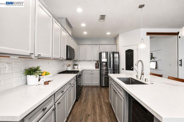 1312 Tuolumne Way, Oakley, CA 94561