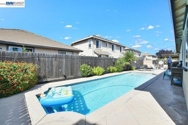 1312 Tuolumne Way, Oakley, CA 94561