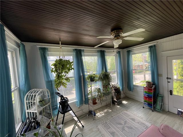 425 Franklin Street, City Of But Ne, PA 16001