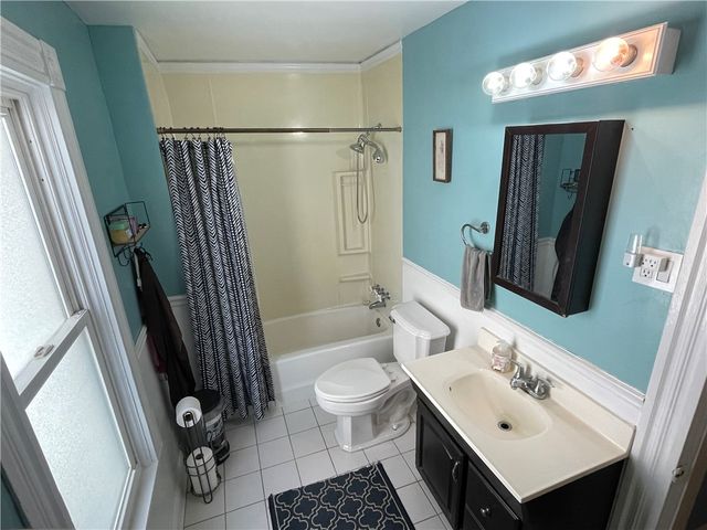 425 Franklin Street, City Of But Ne, PA 16001