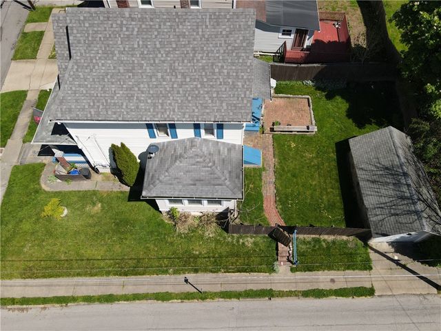 425 Franklin Street, City Of But Ne, PA 16001