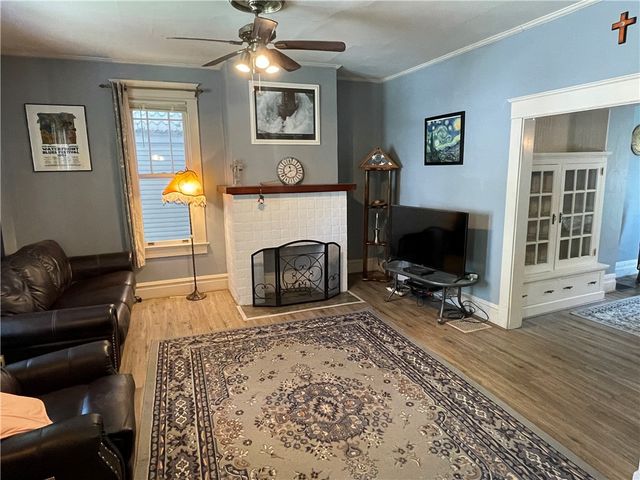425 Franklin Street, City Of But Ne, PA 16001
