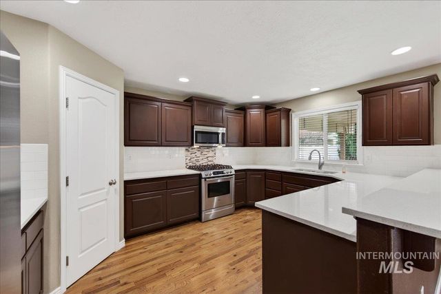 2208 S Alaska Way, Meridian, ID 83642