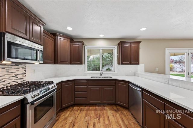 2208 S Alaska Way, Meridian, ID 83642