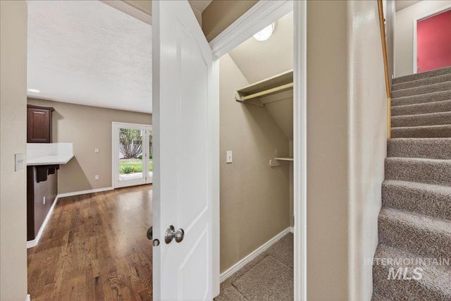 2208 S Alaska Way, Meridian, ID 83642