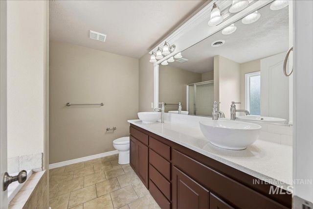 2208 S Alaska Way, Meridian, ID 83642