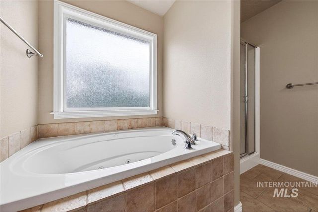 2208 S Alaska Way, Meridian, ID 83642