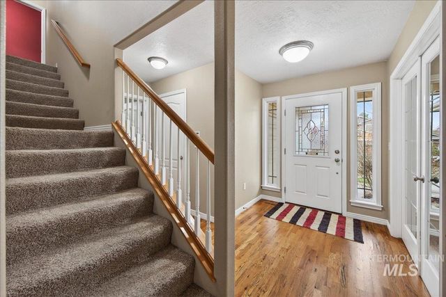 2208 S Alaska Way, Meridian, ID 83642