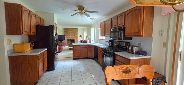 8404 Birch Street, Fox Lake, IL 60020