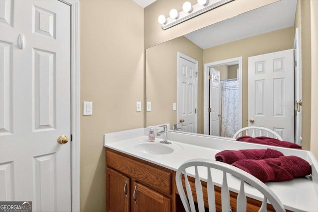 475 Ridgewood Drive, Fayetteville, GA 30215