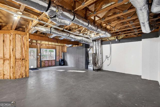 475 Ridgewood Drive, Fayetteville, GA 30215