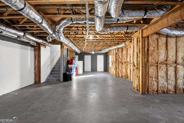 475 Ridgewood Drive, Fayetteville, GA 30215