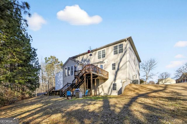 475 Ridgewood Drive, Fayetteville, GA 30215