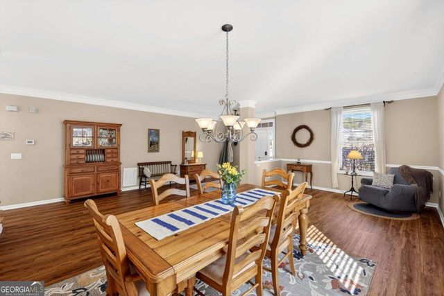 475 Ridgewood Drive, Fayetteville, GA 30215