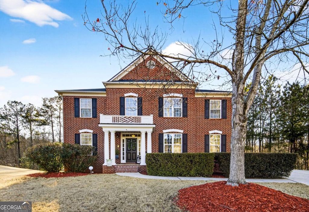 475 Ridgewood Drive, Fayetteville, GA 30215