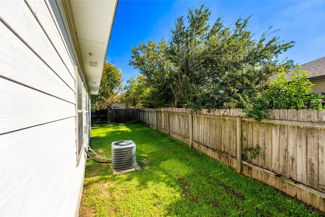 2825 Southampton WAY B, Round Rock, TX 78664