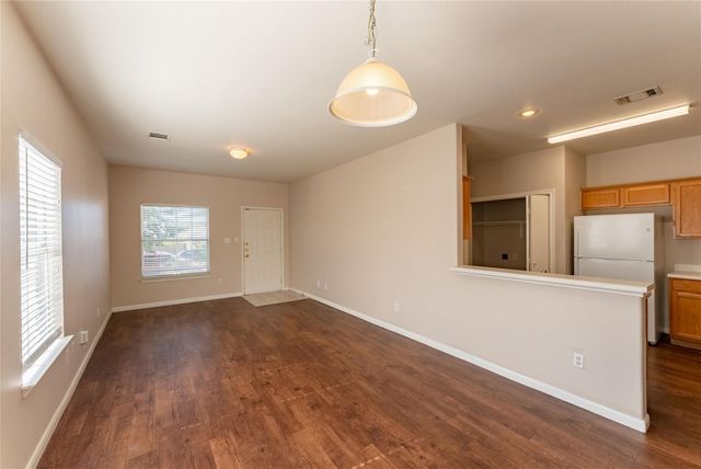 2825 Southampton WAY B, Round Rock, TX 78664
