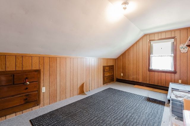 33 Terry Dr, Dartmouth, MA 02748