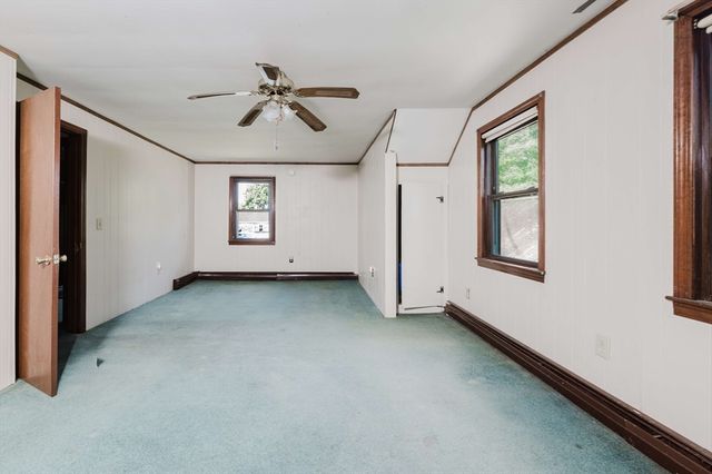 33 Terry Dr, Dartmouth, MA 02748