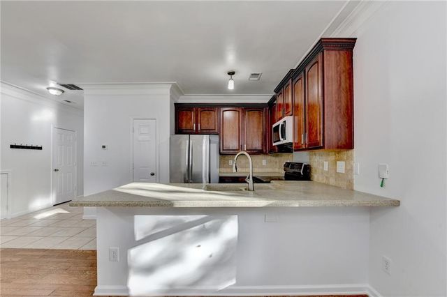 5510 Stonewood Court, Norcross, GA 30093