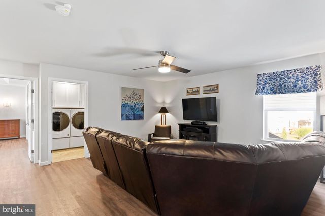 312 HIALEAH DR, Dillsburg, PA 17019