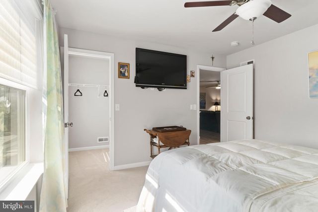 312 HIALEAH DR, Dillsburg, PA 17019