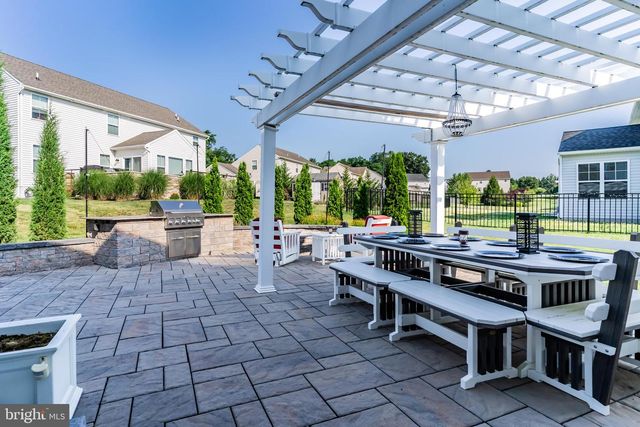 312 HIALEAH DR, Dillsburg, PA 17019