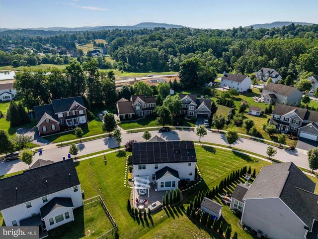 312 HIALEAH DR, Dillsburg, PA 17019
