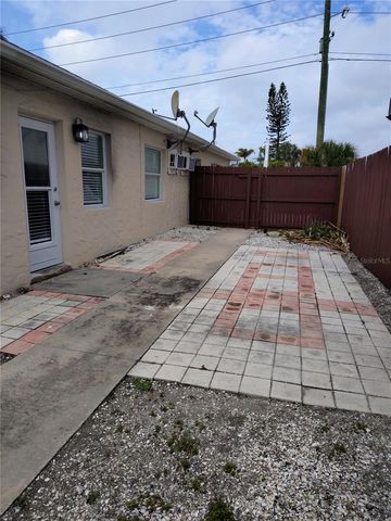 115 145TH AVENUE E 4, Madeira Beach, FL 33708