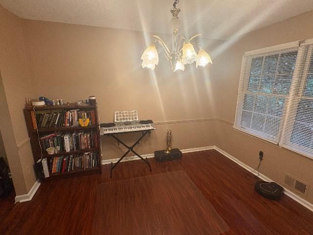 656 CHEVIOT Drive, Decatur, GA 30032