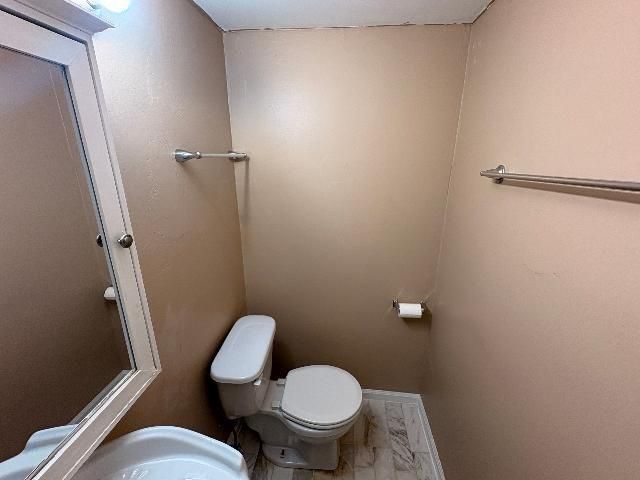 656 CHEVIOT Drive, Decatur, GA 30032