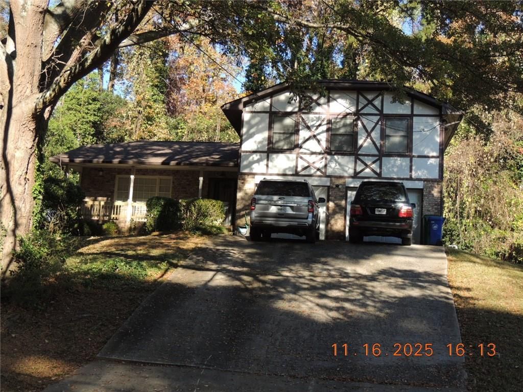 656 CHEVIOT Drive, Decatur, GA 30032