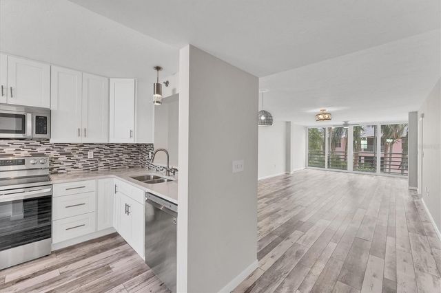 4530 PINEBROOK CIRCLE 208, Bradenton, FL 34209