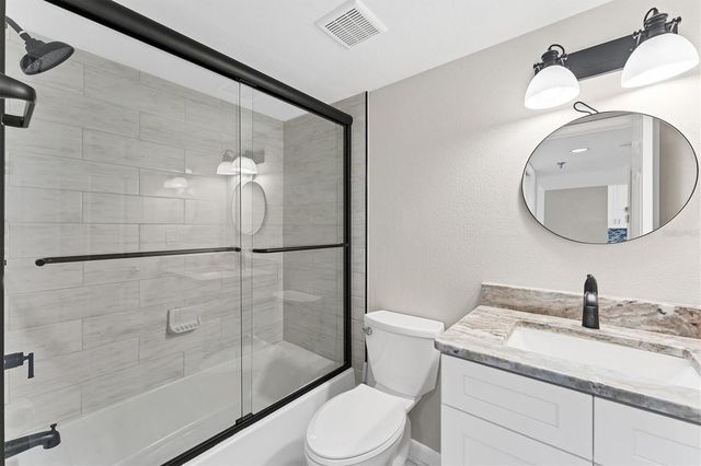 4530 PINEBROOK CIRCLE 208, Bradenton, FL 34209