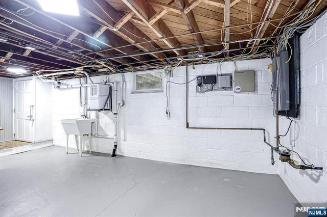 420 Central Avenue, Ramsey, NJ 07446