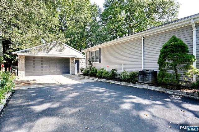 420 Central Avenue, Ramsey, NJ 07446