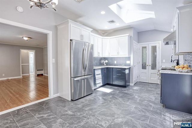 420 Central Avenue, Ramsey, NJ 07446