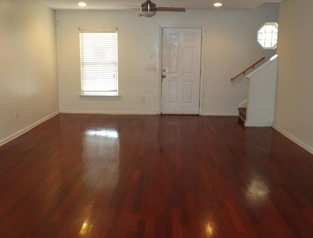 2740 Fernwood Drive, North Charleston, SC 29406