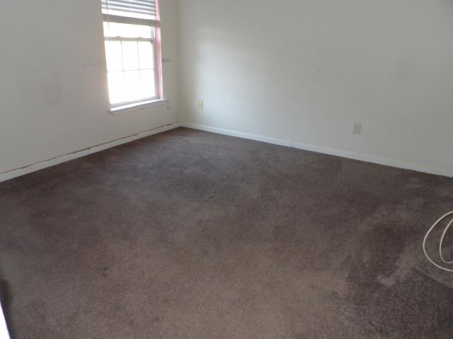 2740 Fernwood Drive, North Charleston, SC 29406