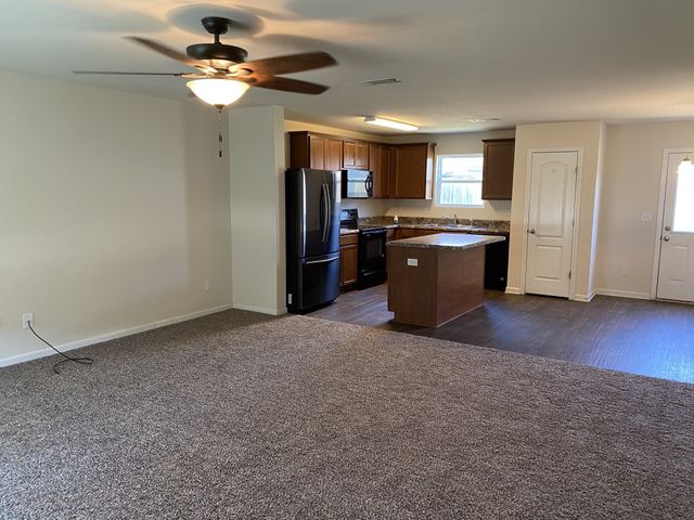 2308 Bee Hive Dr, Columbia, TN 38401