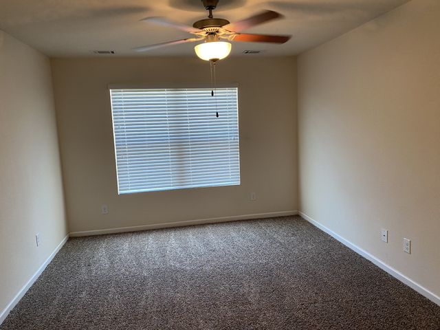 2308 Bee Hive Dr, Columbia, TN 38401