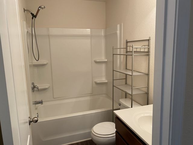 2308 Bee Hive Dr, Columbia, TN 38401