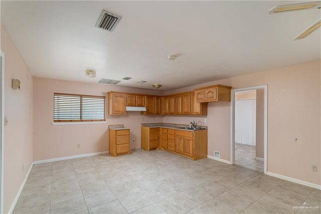 1807 Village Square, Mission, TX 78572