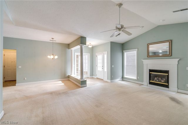 4325 Greenway Trail Street NW, Massillon, OH 44647